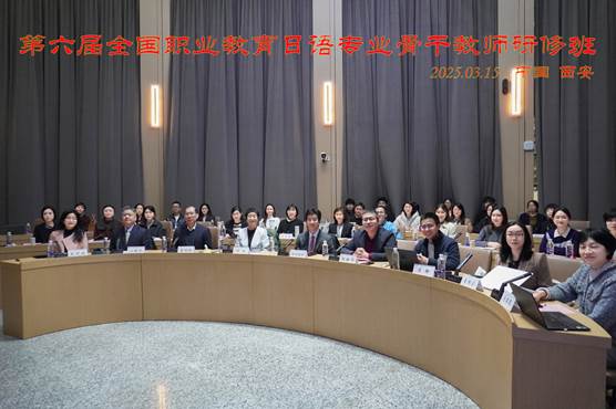 24f52c4abd5f4011855e2db95ff9ebc