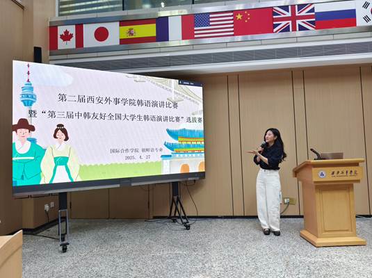 cce403bfb585a8a75f4543c5cd31b95